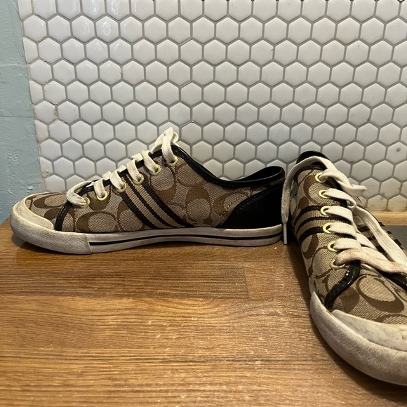 Authentic coach sneakers